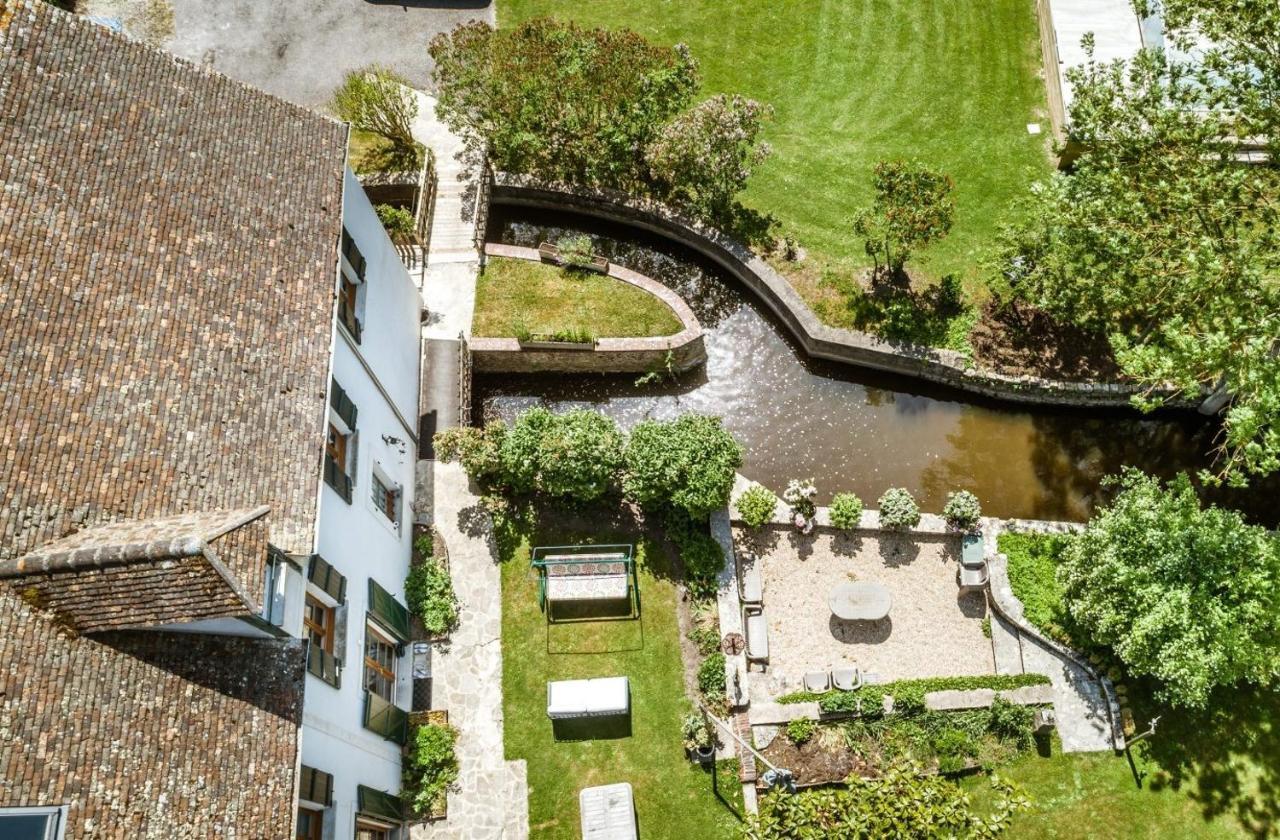 Le Moulin 1826 Panzió Houdan Kültér fotó